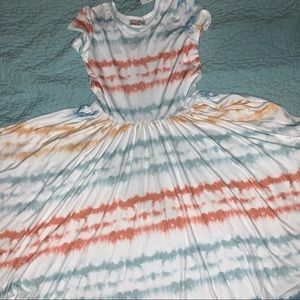 Dot dot smile 8/10 cap dress